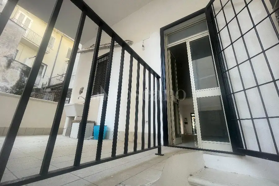 Negozio in vendita di 78 mq a €168.000 (rif. 6/2026)