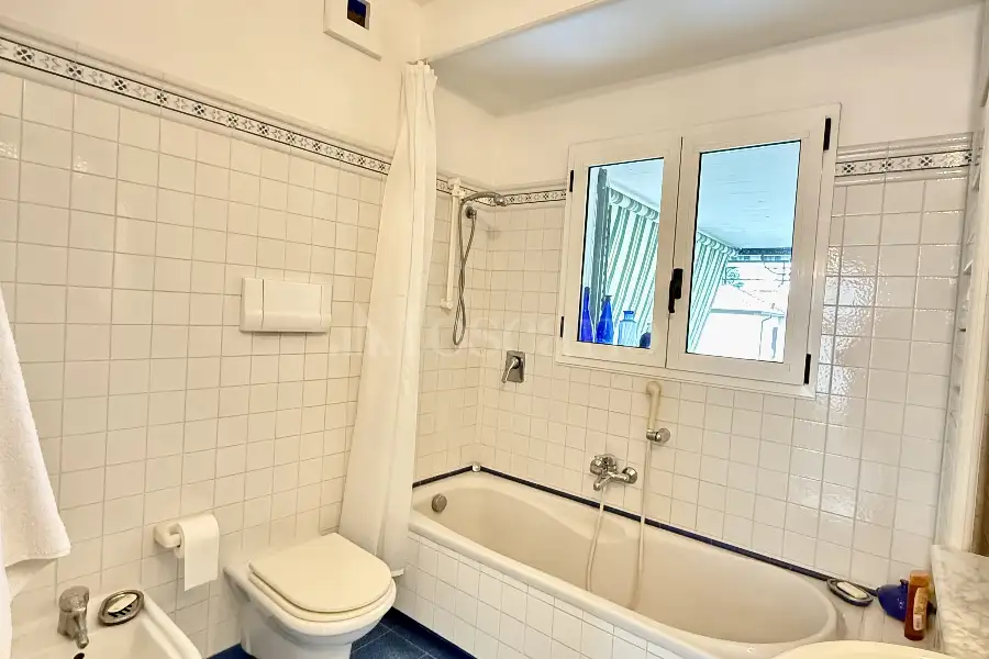 Villa Bifamiliare in vendita di 120 mq a €260.000 (rif. 60/2025)