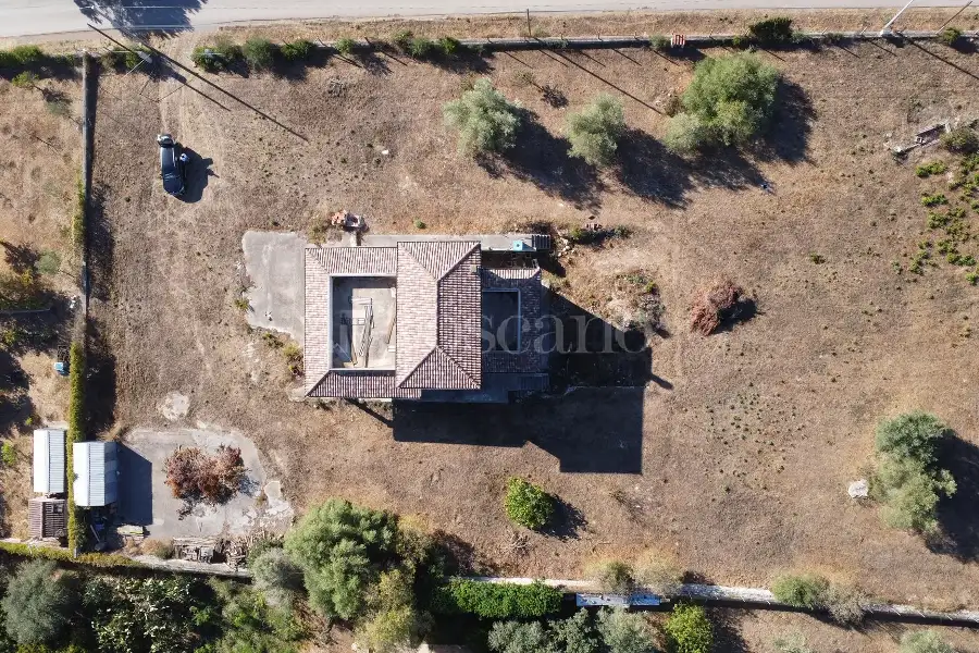 Casa Indipendente in vendita di 300 mq a €230.000 (rif. 198/2026)