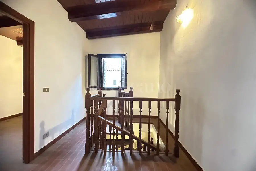 Casa Indipendente in vendita di 233 mq a €199.000 (rif. 95/2025)
