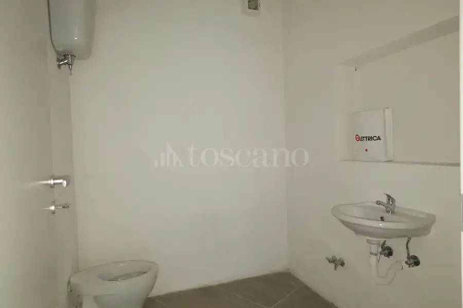 Negozio in vendita di 50 mq a €68.000 (rif. 14/2024)