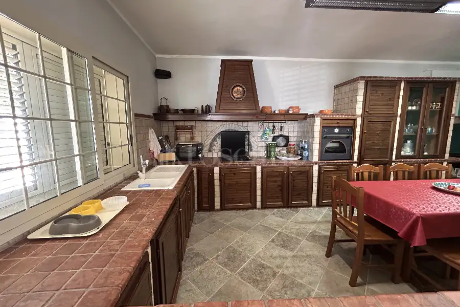 Villa in vendita di 290 mq a €298.000 (rif. 131/2025)