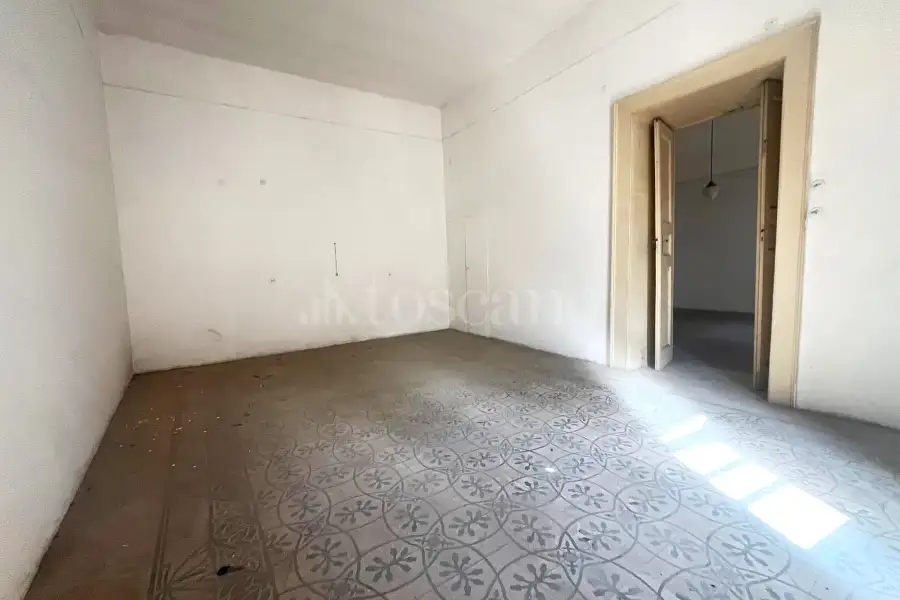Casa Indipendente in vendita di 600 mq a €150.000 (rif. 21/2026)