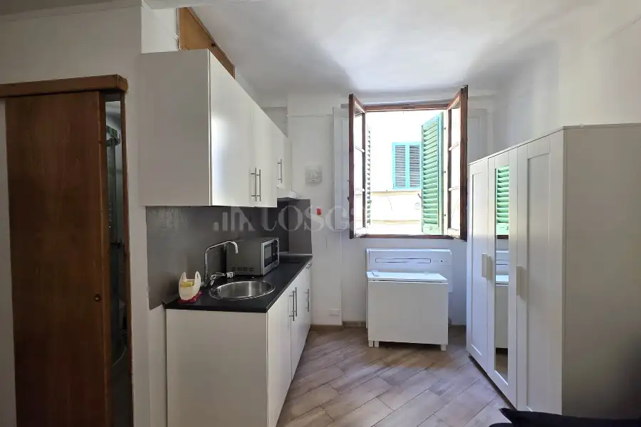 Casa in affitto di 20 mq a €850 (rif. 61/2026)