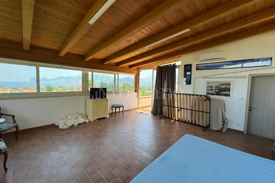 Villa in vendita di 211 mq a €309.000 (rif. 52/2026)