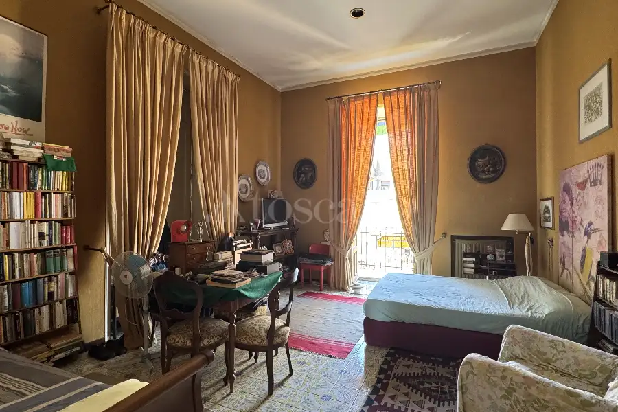 Casa in vendita di 340 mq a €690.000 (rif. 144/2025)