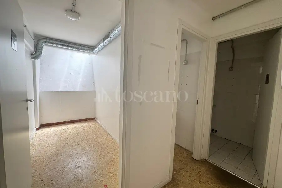 Negozio in affitto di 380 mq a €6.800 (rif. 13/2025)