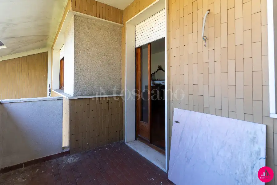 Attico in vendita di 160 mq a €349.000 (rif. 1/2026)