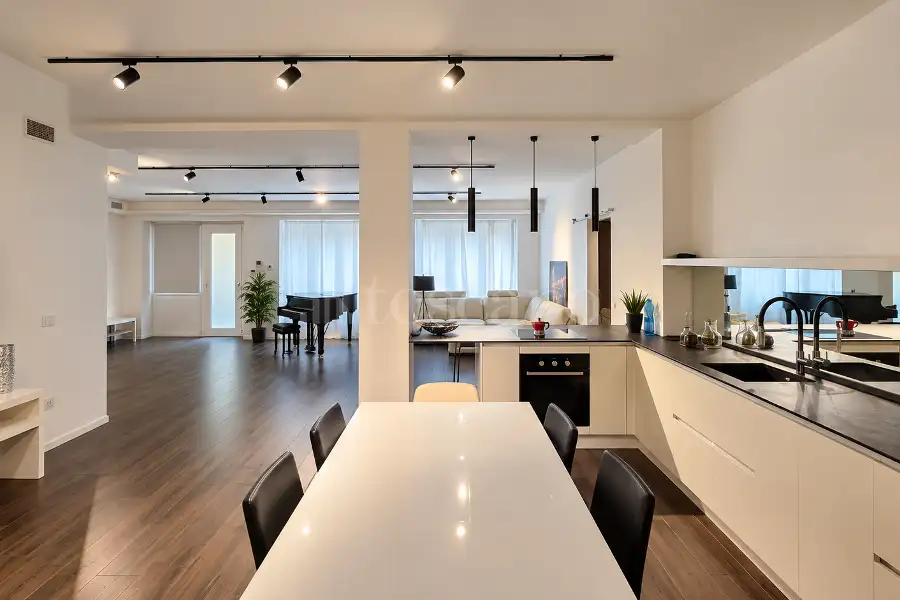 Casa in vendita di 130 mq a €735.000 (rif. 10/2026)
