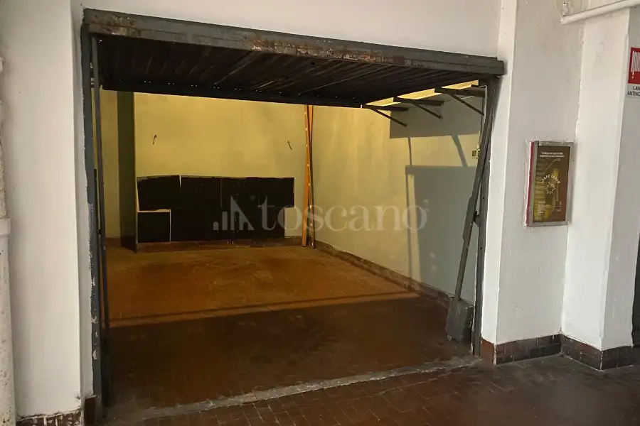 Box in affitto di 19 mq a €180 (rif. 7/2026)