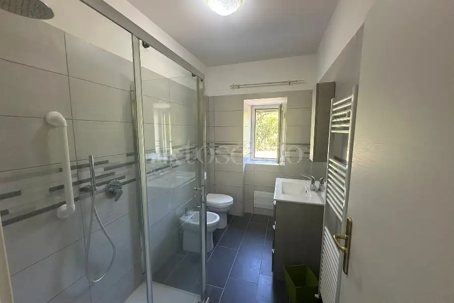 Villa Bifamiliare in vendita di 250 mq a €169.000 (rif. 13/2026)
