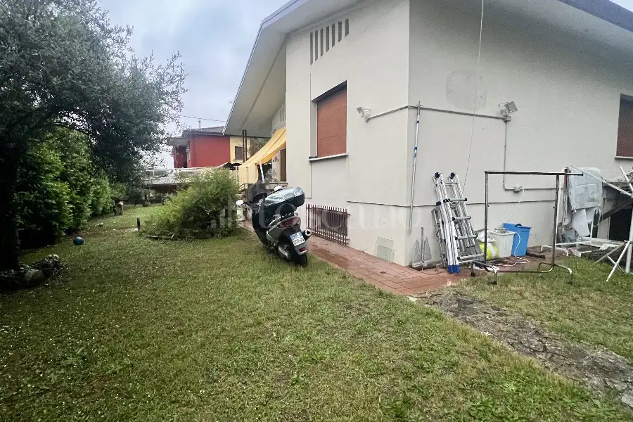 Casa Indipendente in vendita di 135 mq a €145.000 (rif. 86/2026)