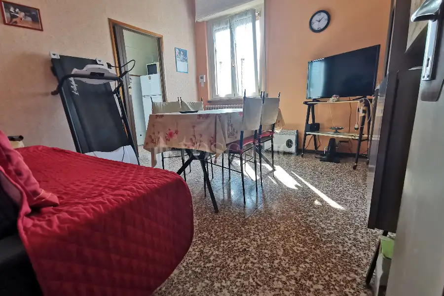 Casa Indipendente in vendita di 210 mq a €160.000 (rif. 5/2026)