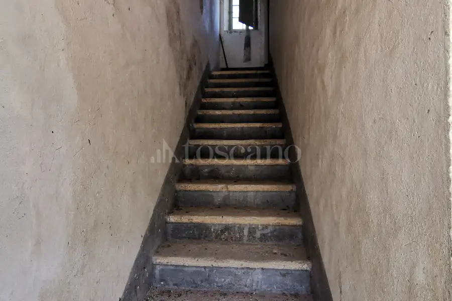 Casale in vendita di 900 mq a €850.000 (rif. 53/2022)
