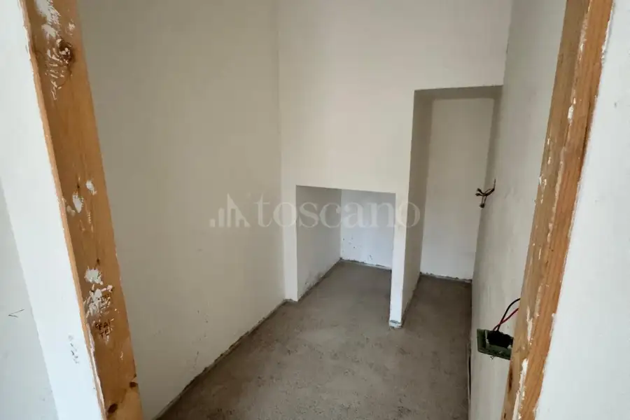 Villa in vendita di 420 mq a €380.000 (rif. 87/2024)