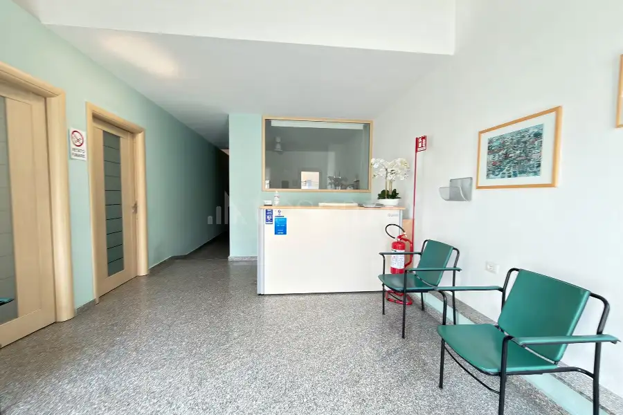 Laboratorio in vendita di 120 mq a €275.000 (rif. 28/2026)