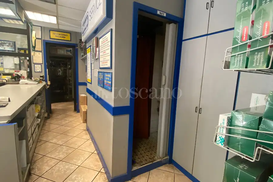 Negozio in vendita di 39 mq a €89.000 (rif. 12/2026)