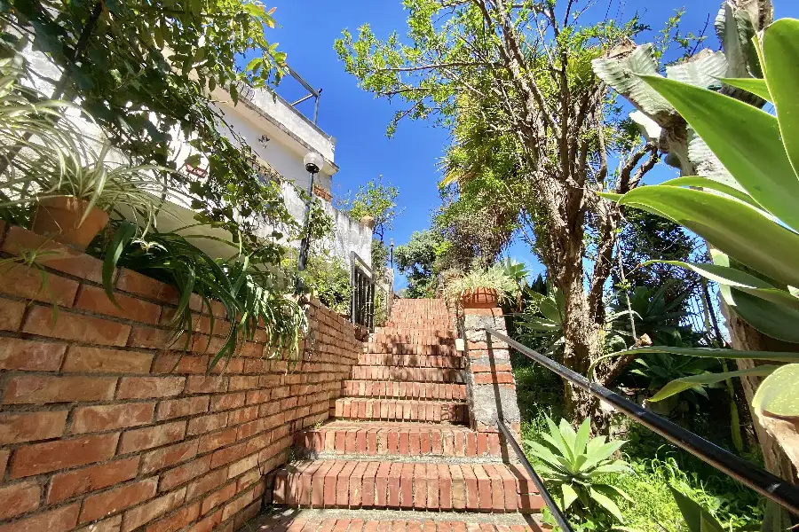 Casa Indipendente in vendita di 158 mq a €865.000 (rif. 20/2026)