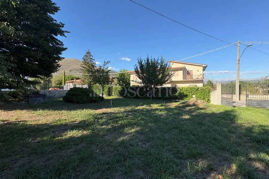 Edificabile Residenziali in vendita di 700 mq a €67.000 (rif. 67/2026)