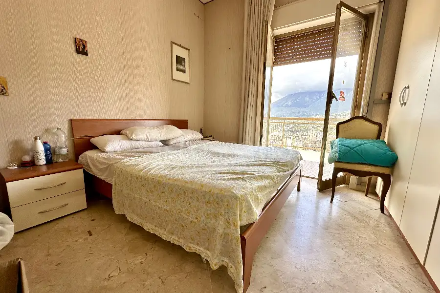 Attico in vendita di 175 mq a €255.000 (rif. 16/2026)