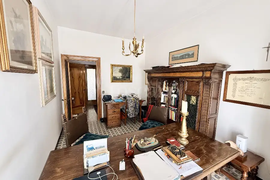 Attico in vendita di 174 mq a €159.000 (rif. 25/2026)