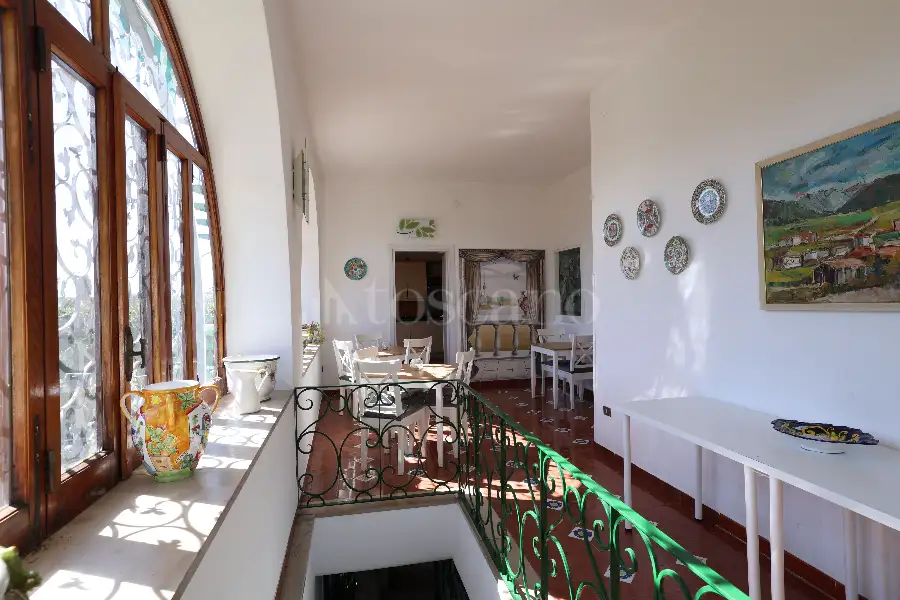 Villa in vendita di 500 mq a €1.080.000 (rif. 46/2025)