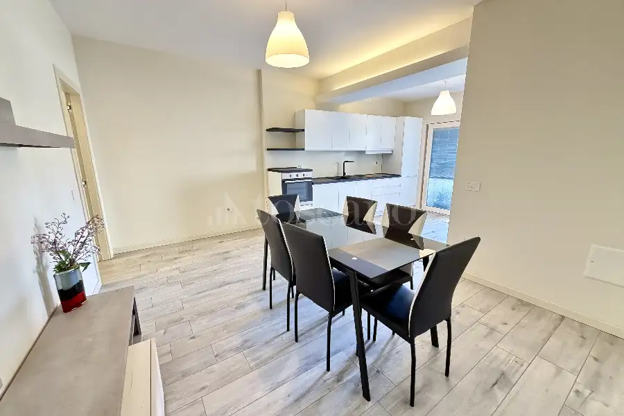 Villa Bifamiliare in vendita di 137 mq a €520.000 (rif. 20/2026)