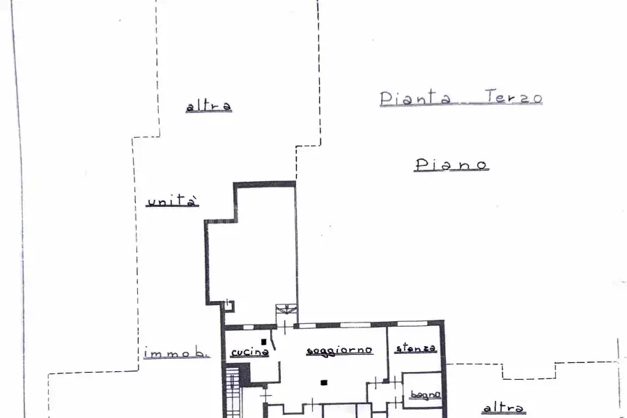 Attico in vendita di 160 mq a €349.000 (rif. 1/2026)