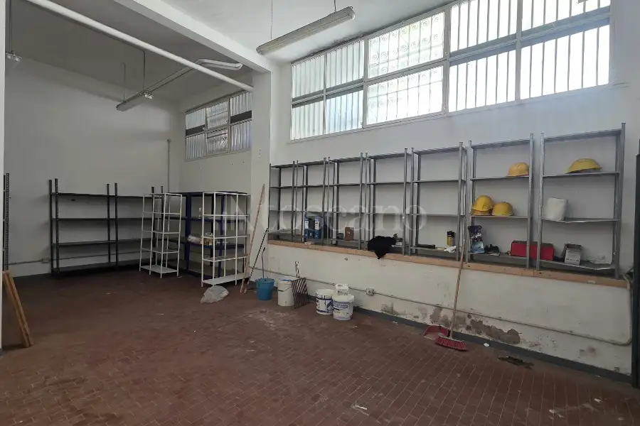 Negozio in affitto di 51 mq a €500 (rif. 29/2026)