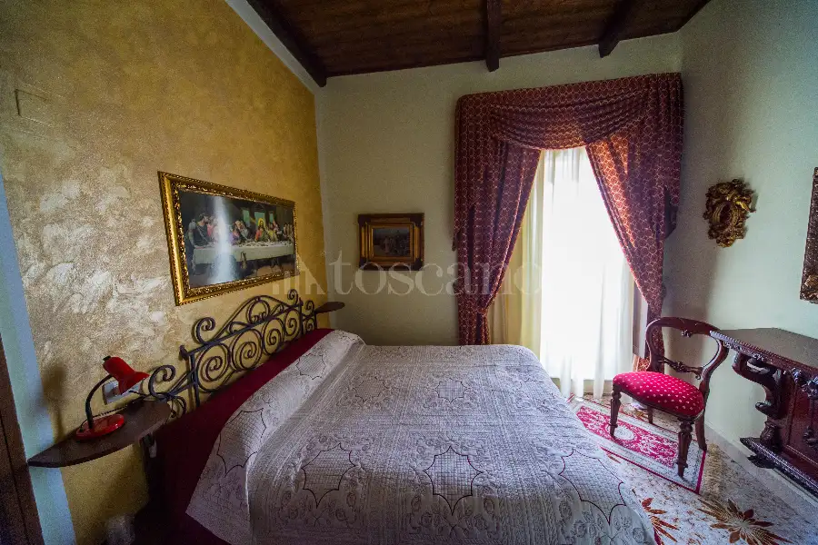 Palazzo in vendita di 743 mq a €964.000 (rif. 7/2026)