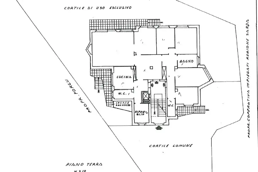 Casa in vendita di 305 mq trattativa riservata (rif. 35/2022)