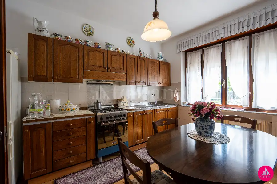 Casa Indipendente in vendita di 212 mq a €205.000 (rif. 75/2026)