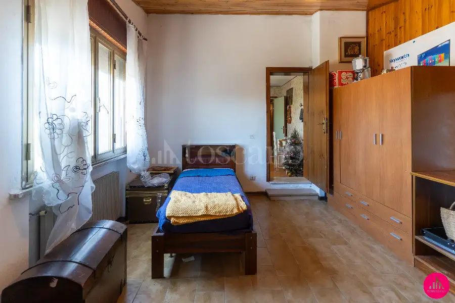 Villa Bifamiliare in vendita di 230 mq a €239.000 (rif. 87/2026)