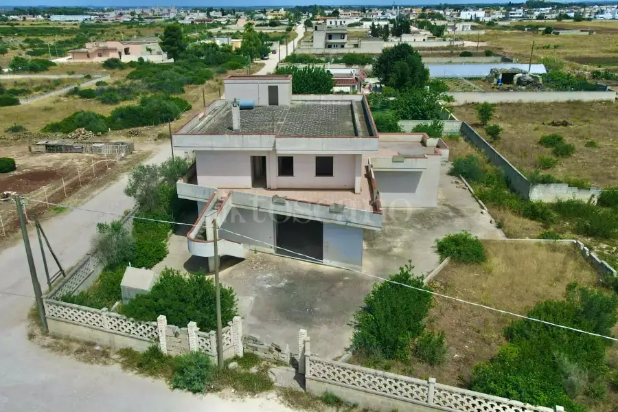 Villa in vendita di 600 mq a €210.000 (rif. 53/2024)