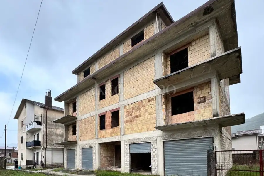 Casa Indipendente in vendita di 650 mq a €150.000 (rif. 56/2025)