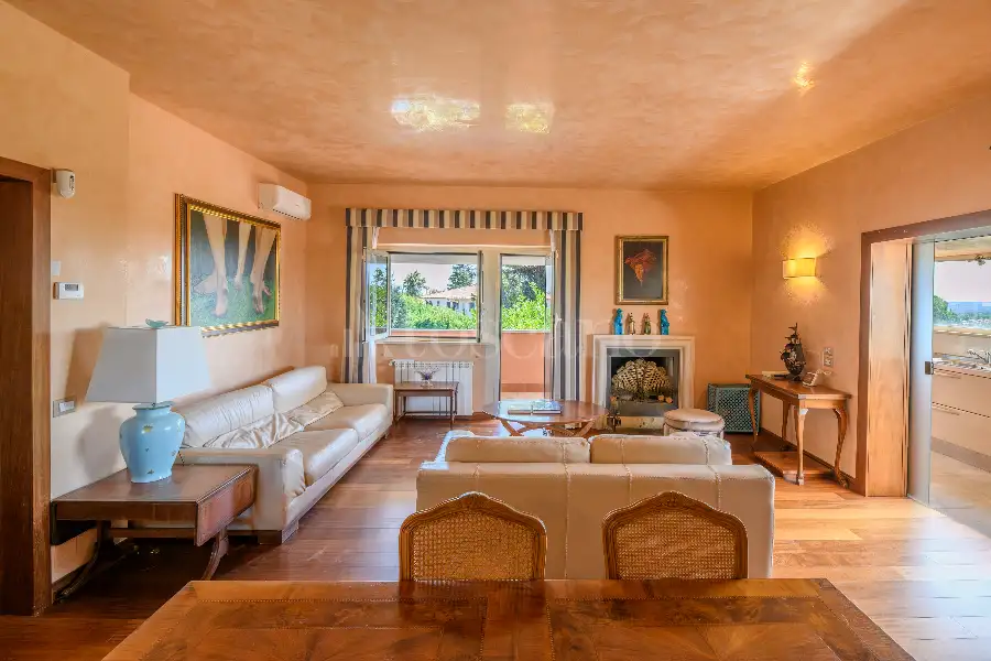 Casa in vendita di 165 mq a €380.000 (rif. 23/2026)