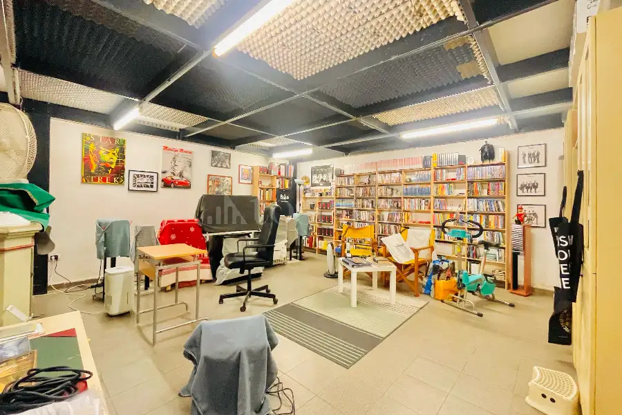 Magazzino in vendita di 287 mq a €209.000 (rif. 71/2026)