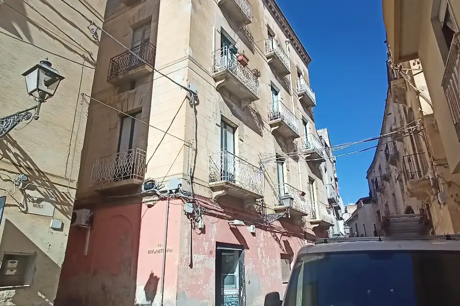Casa in vendita di 250 mq a €125.000 (rif. 19/2025)