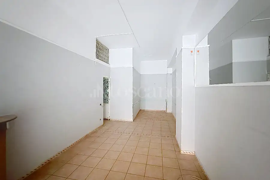 Negozio in affitto di 73 mq a €800 (rif. 114/2026)