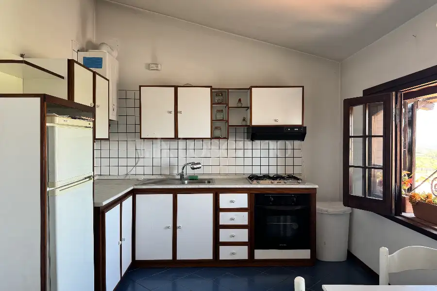 Villa in vendita di 380 mq a €550.000 (rif. 94/2026)