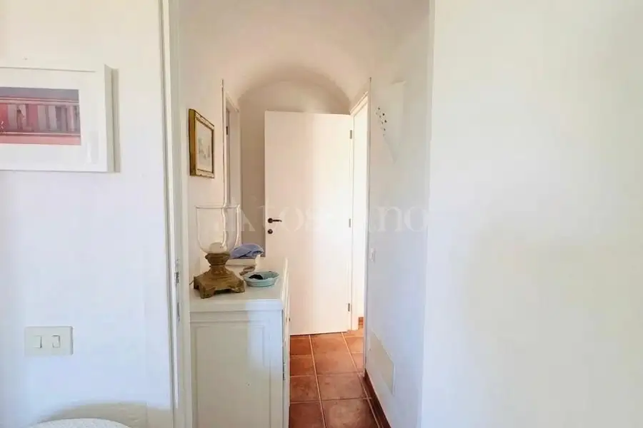 Casa in vendita di 80 mq a €900.000 (rif. 20/2026)
