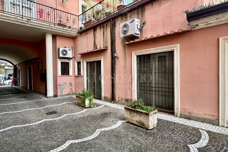 Negozio in vendita di 33 mq a €65.000 (rif. 3/2026)