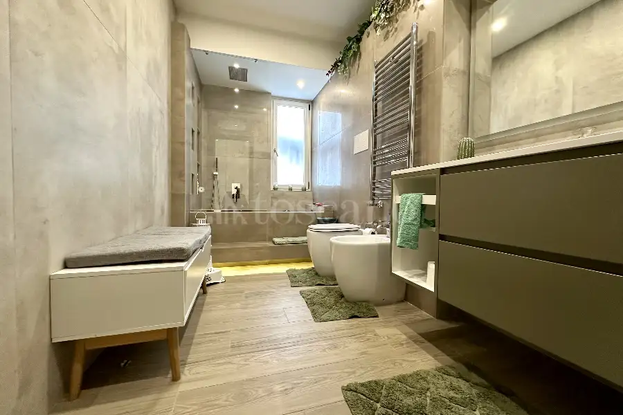 Casa in vendita di 205 mq a €360.000 (rif. 21/2025)