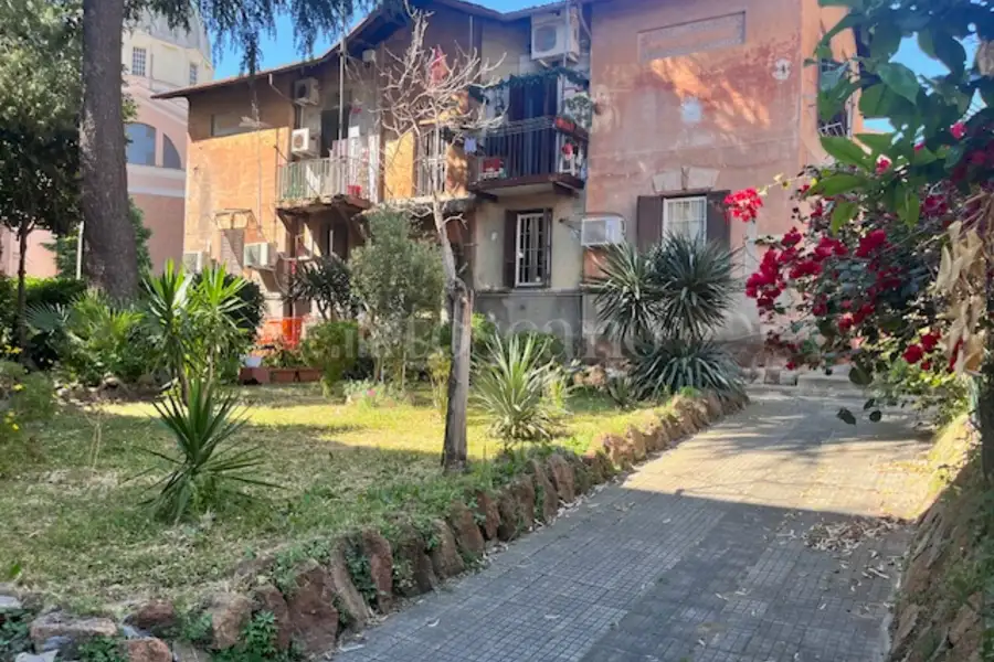 Casa in vendita di 60 mq a €290.000 (rif. 12/2025)