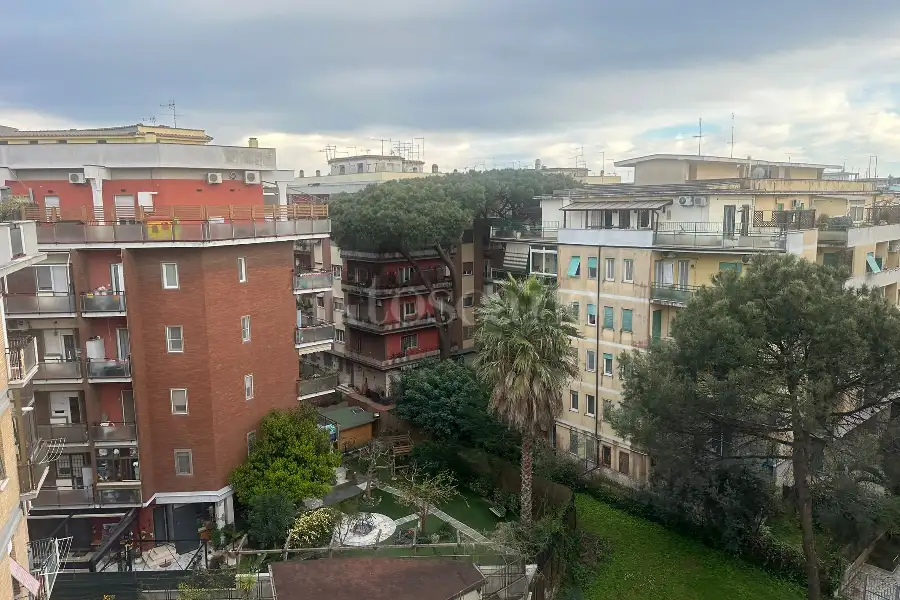 Attico in vendita di 140 mq a €525.000 (rif. 17/2026)
