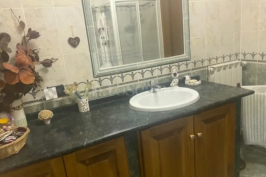 Casa Indipendente in vendita di 260 mq a €460.000 (rif. 68/2026)