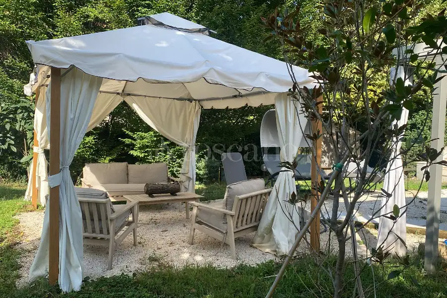 Casa Indipendente in vendita di 200 mq a €570.000 (rif. 32/2026)