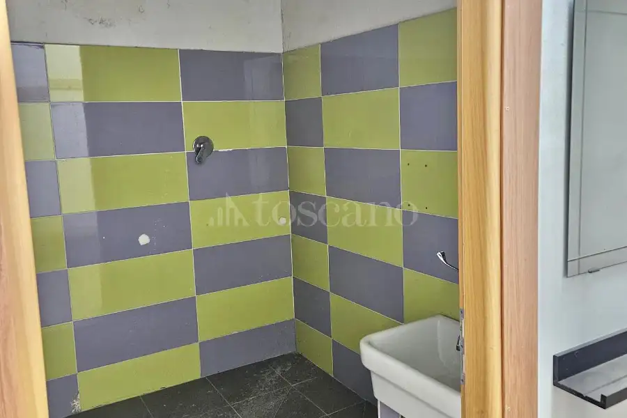 Negozio in affitto di 150 mq a €1.000 (rif. 126/2026)