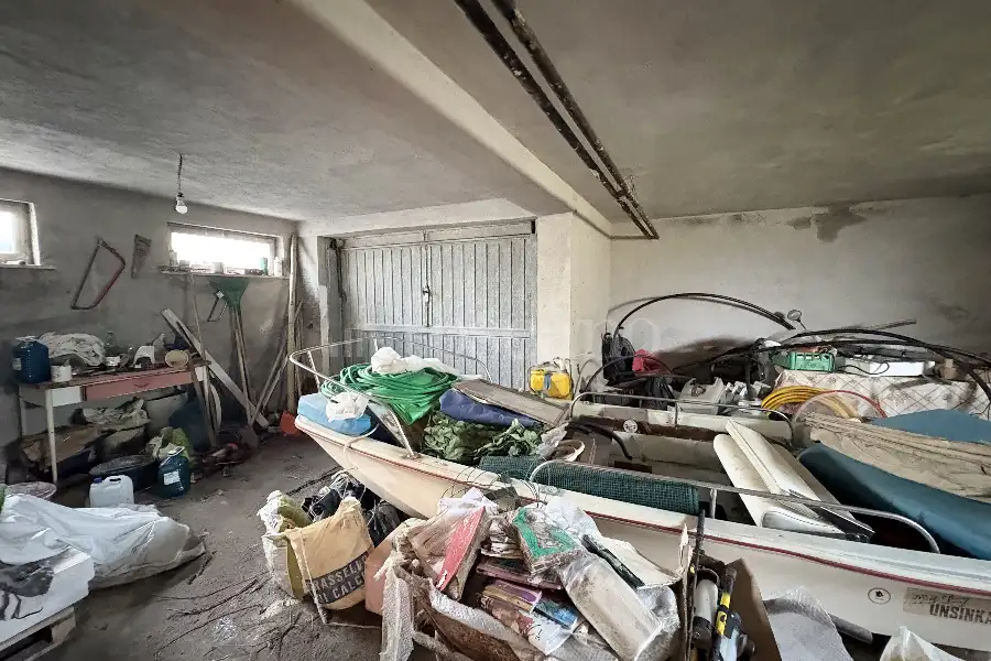 Palazzo in vendita di 300 mq a €199.000 (rif. 89/2026)