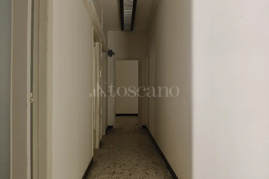 Ufficio in affitto di 138 mq a €1.700 (rif. 60/2026)